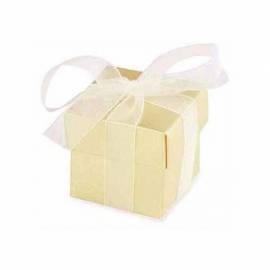 Ivory Favour Boxes